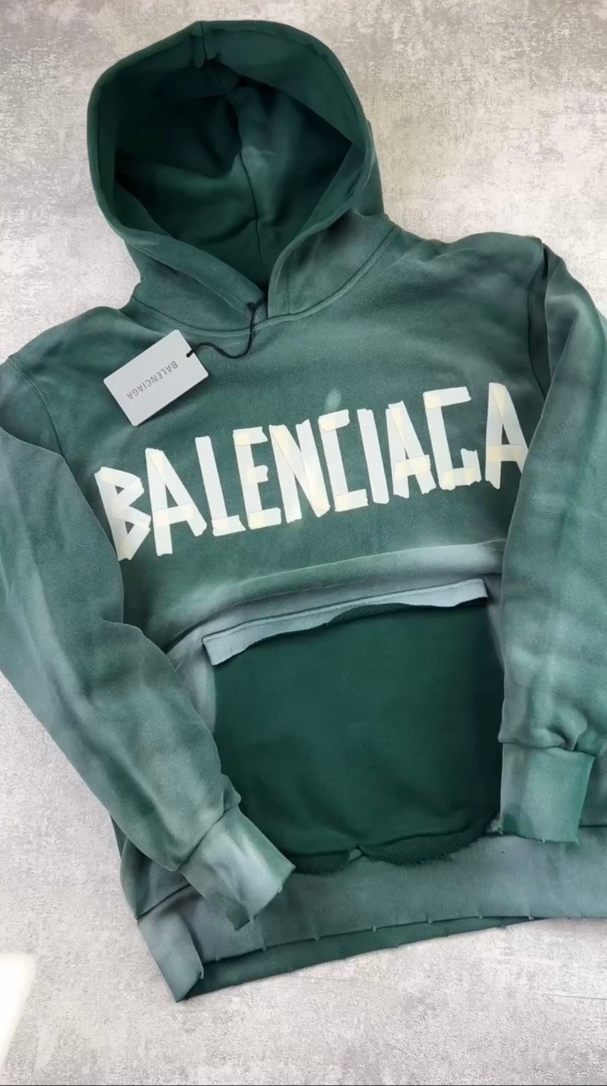 BALENCIAGA COLLECTION • REBELS PRIVE'