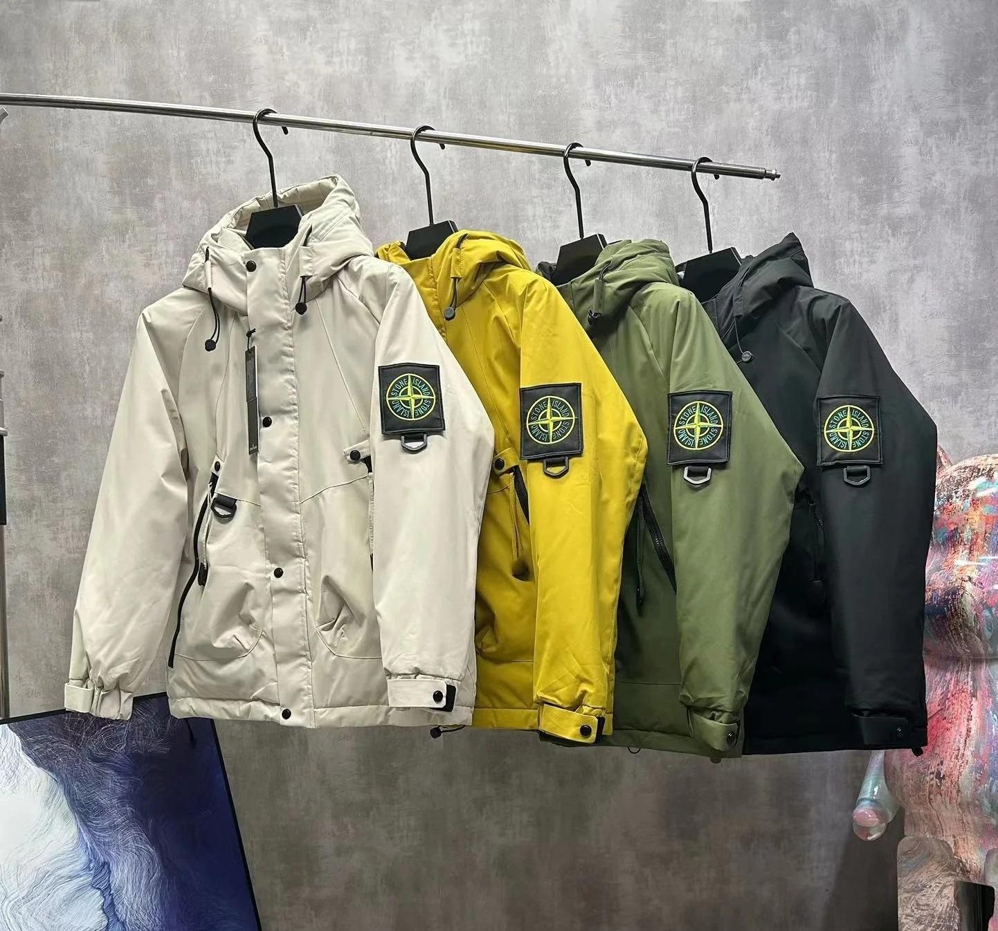 STONE ISLAND : JACKET  • REBELS PRIVE'