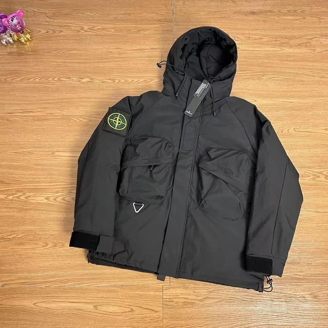STONE ISLAND : JACKET  • REBELS PRIVE'