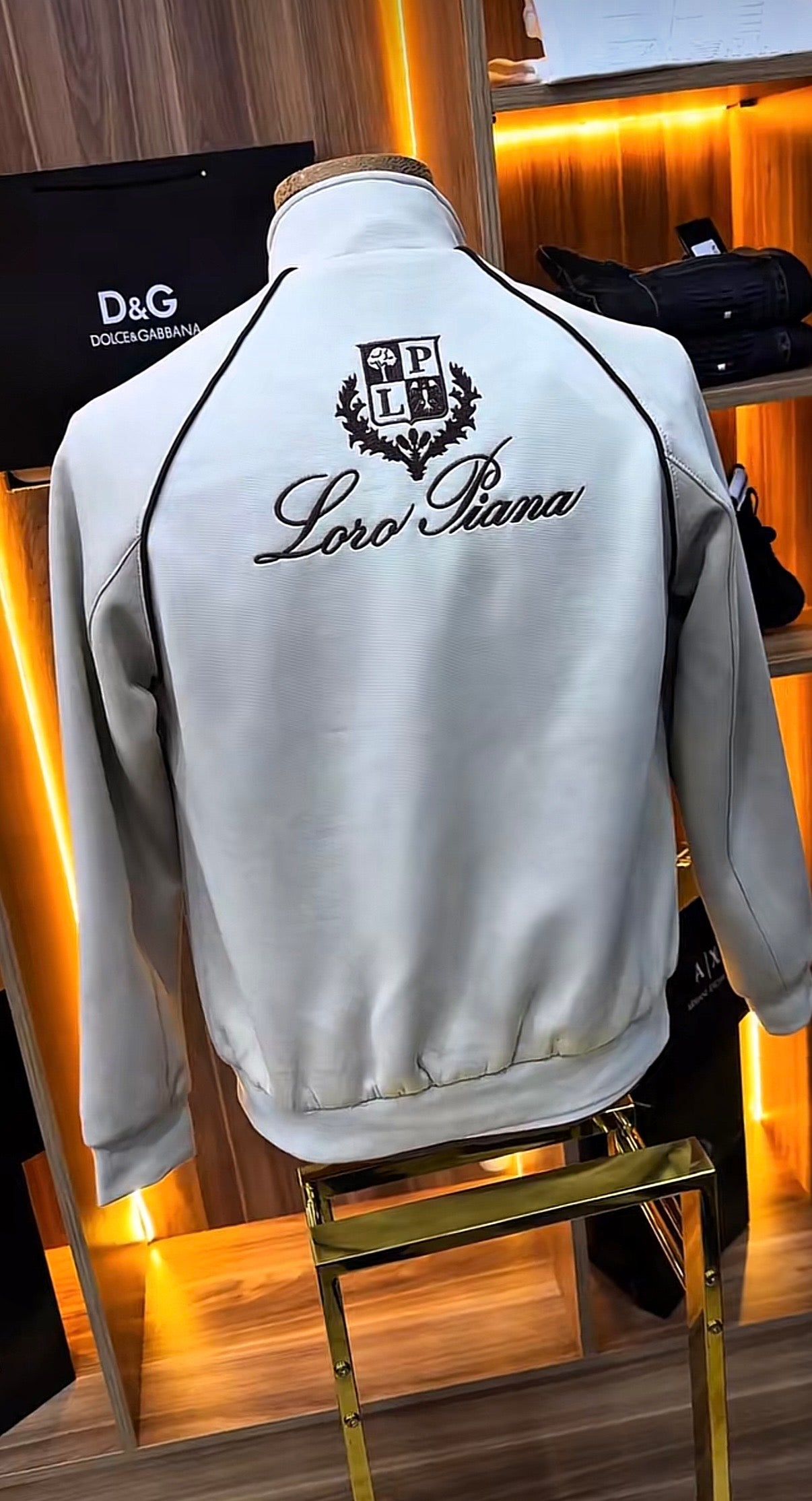 LORO PIANA : SET COMPLETE • REBELS PRIVE'