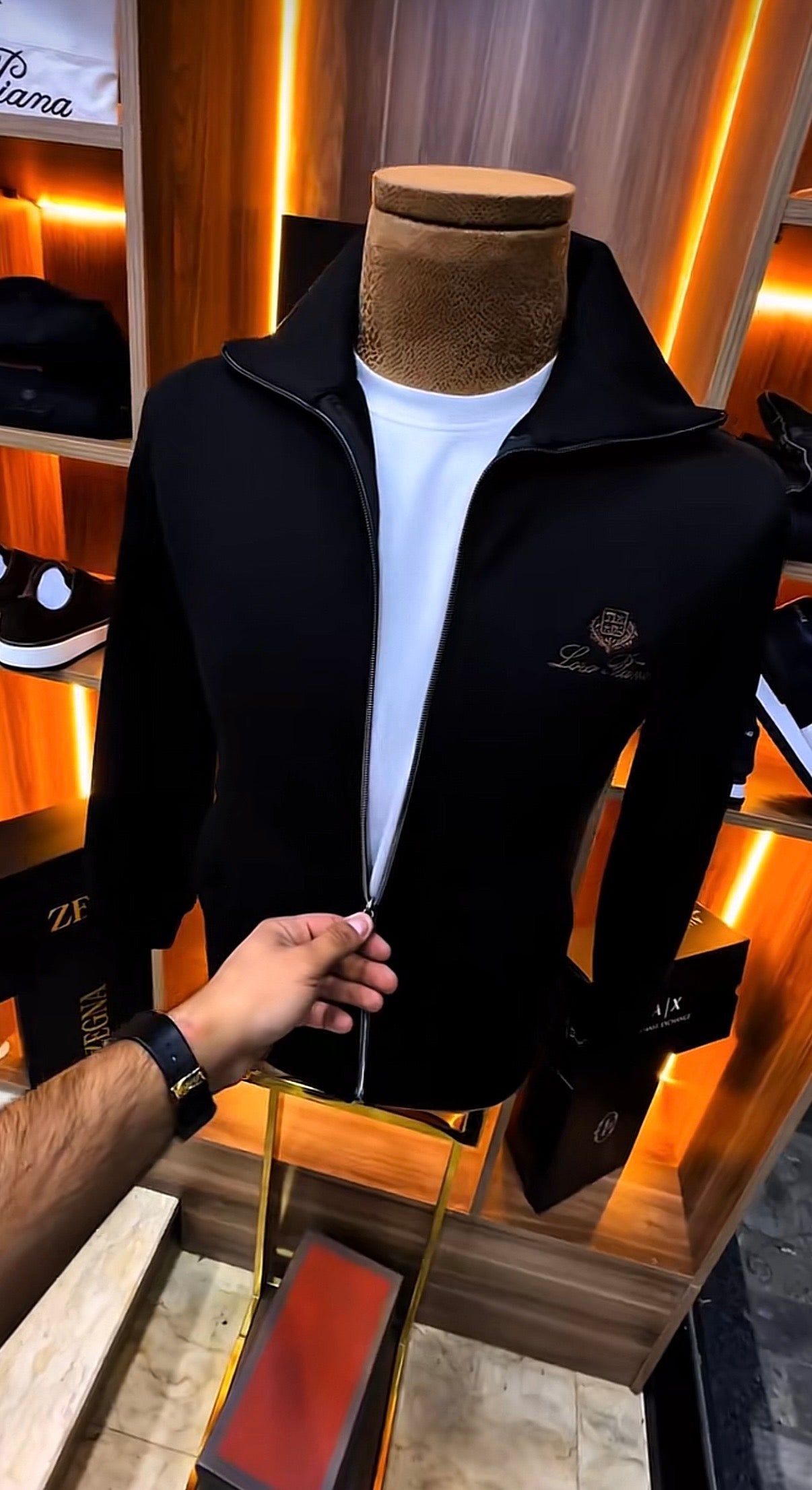 LORO PIANA : SET COMPLETE • REBELS PRIVE'