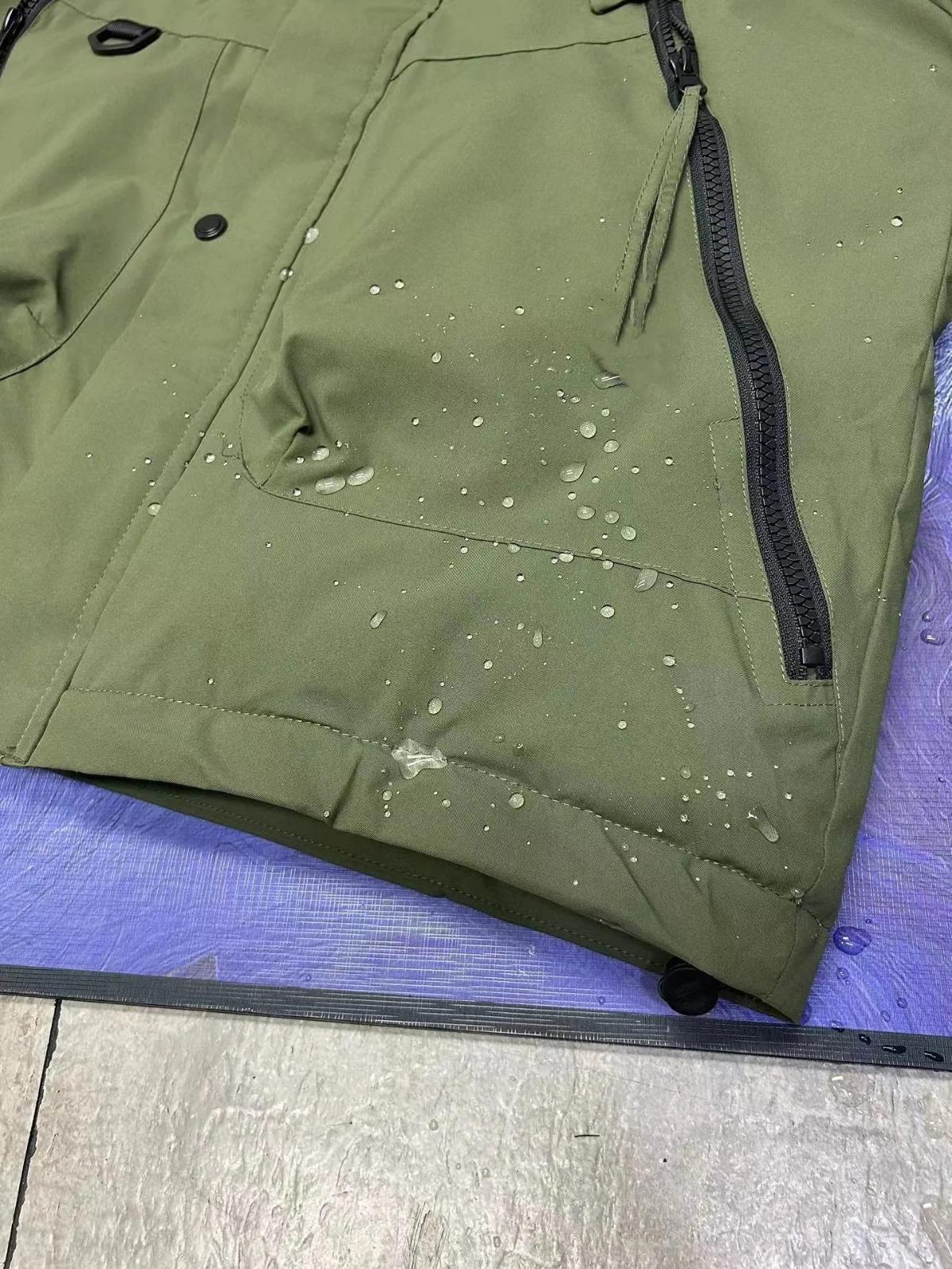 STONE ISLAND : JACKET  • REBELS PRIVE'